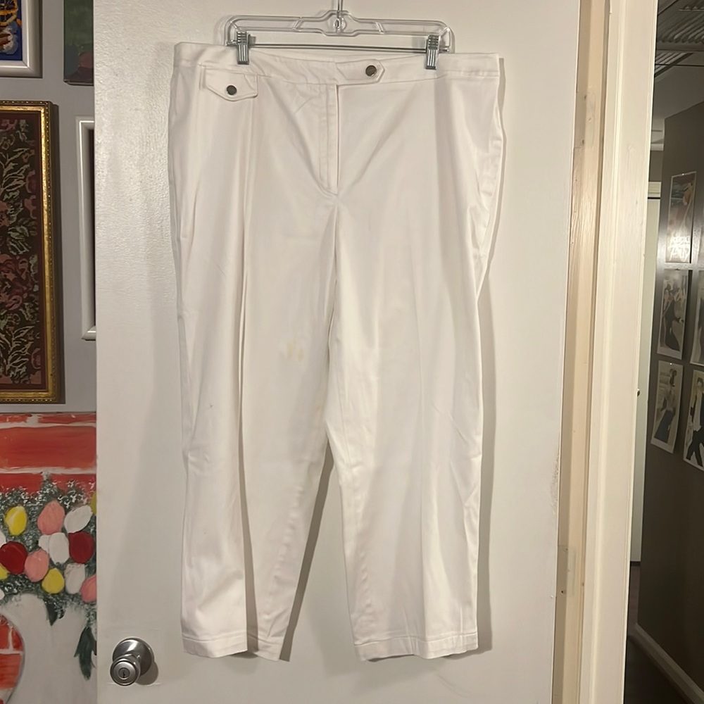 Jones New York signature stretch white pants